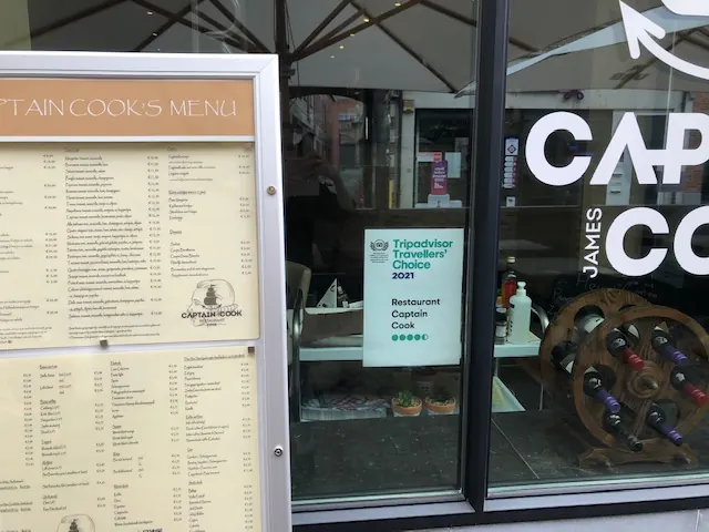 Terras met menu